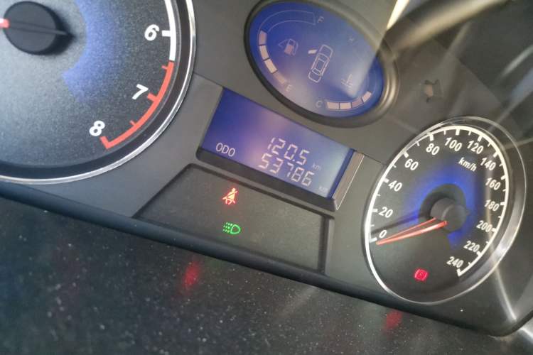 Used Geely Auto Classic Emgrand 2013 Sedan 1.5L Manual Entry-Level Model