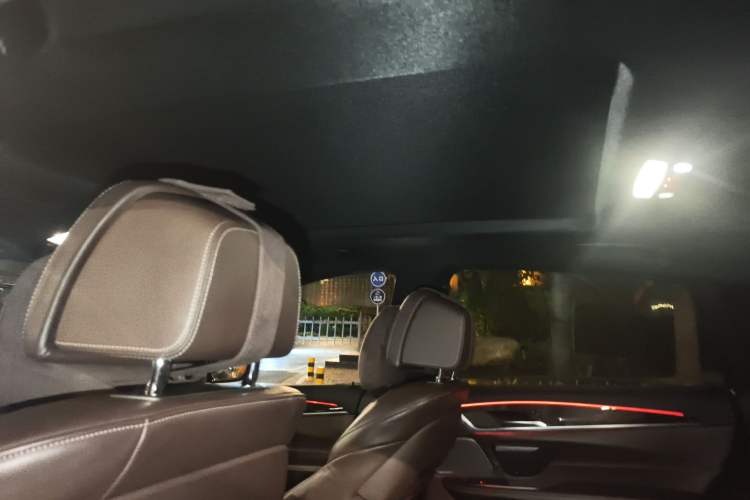 Used BMW 6 Series GT 2018 640i xDrive M Sport Package