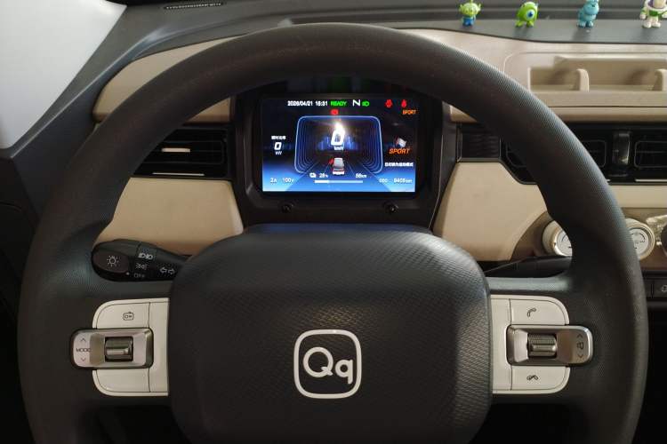 Used Chery QQ Ice Cream 2024 Edition Youth Version 205km Sundae