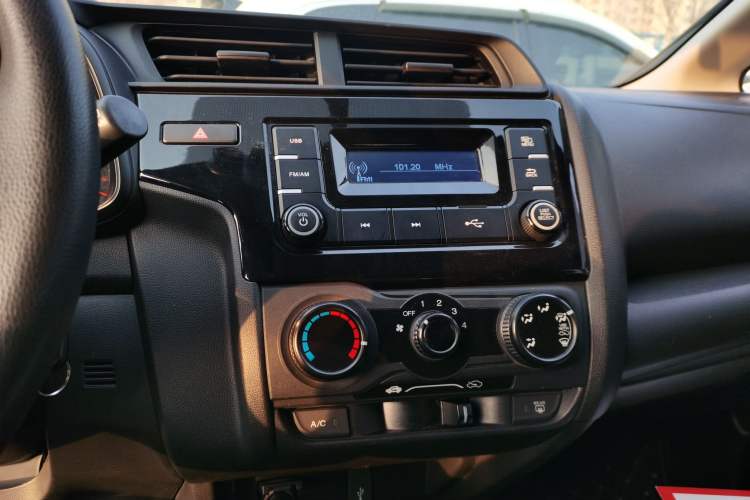 Used Honda Fit 2018 1.5L CVT Comfort Sunroof Version