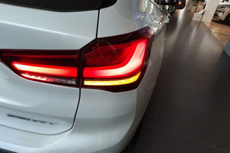 Used BMW X1 2021 sDrive25Li Leading Model
