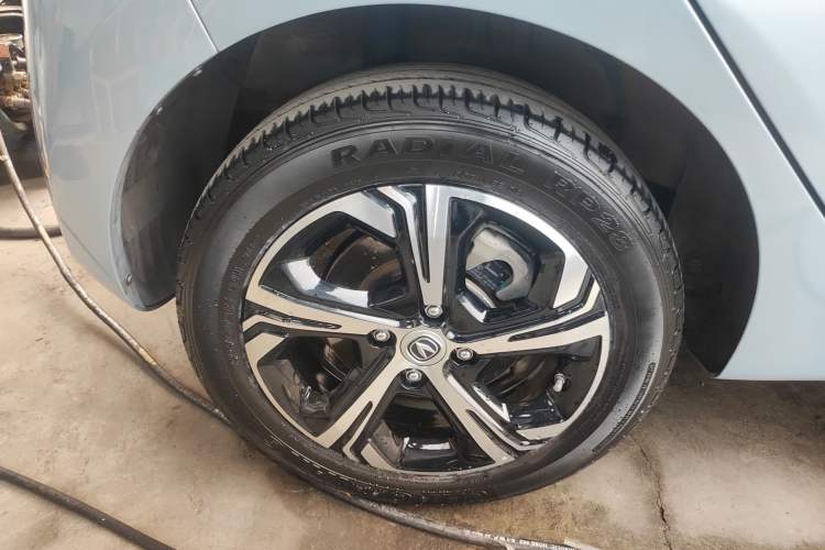 Used Oshan Benni E-Star 2020 Heart Edition Lithium Iron Phosphate (31.95 kWh)