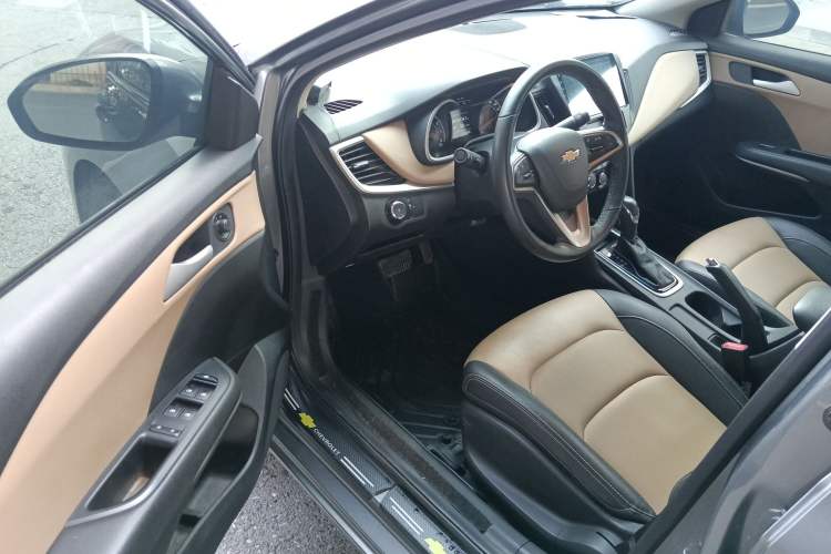 Used Chevrolet Monza 2020 320 Automatic Enjoyment Edition
