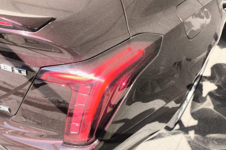 Used Cadillac CT5 2021 28T Fashion Edition
