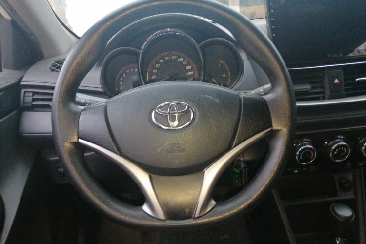 Used Toyota YARiS L Zhi Xuan 2020 1.5L CVT Luxury Edition Steering Wheel