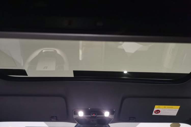 Used Li Auto Li Auto i6 2025 Model Four-Wheel-Drive Standard Type