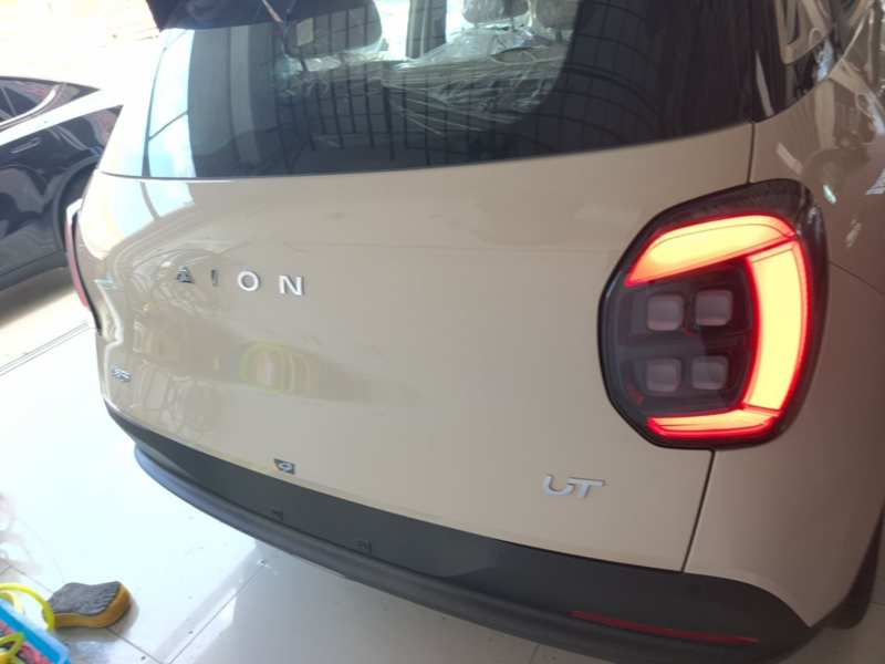 Used AION UT 2025 330 Starlight Edition — 5