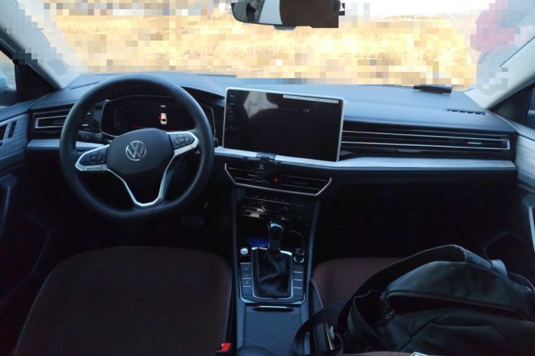 Used Volkswagen Sagitar 2023 280TSI DSG Excellence Plus Edition Center Console