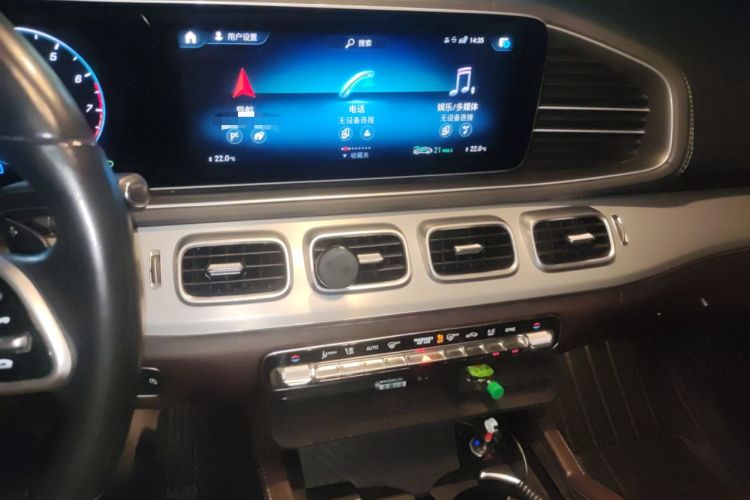 Used Mercedes-Benz GLE 2021 GLE 450 4MATIC Stylish Model Audio And AC Panel