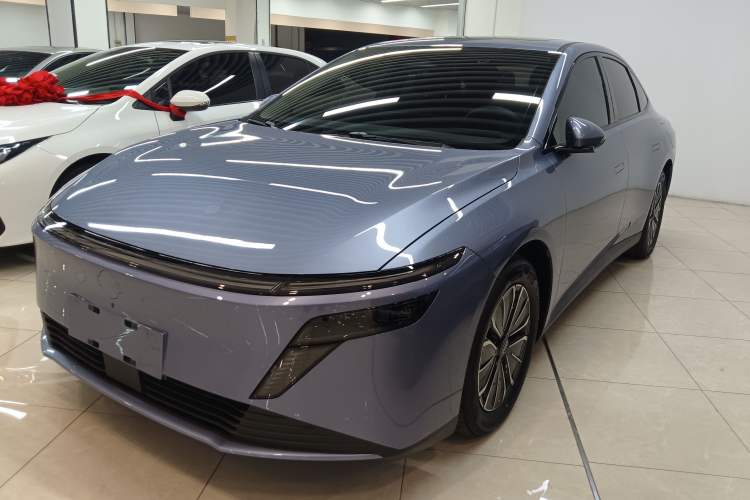 Used Nissan N6 2026 Model 180 Max