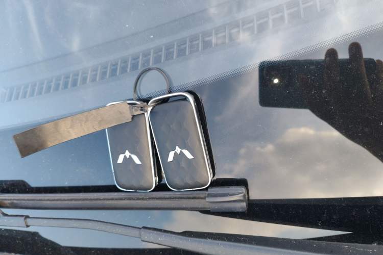 Used Wuling Xingguang 2023 70 Standard Edition Vehicle Key