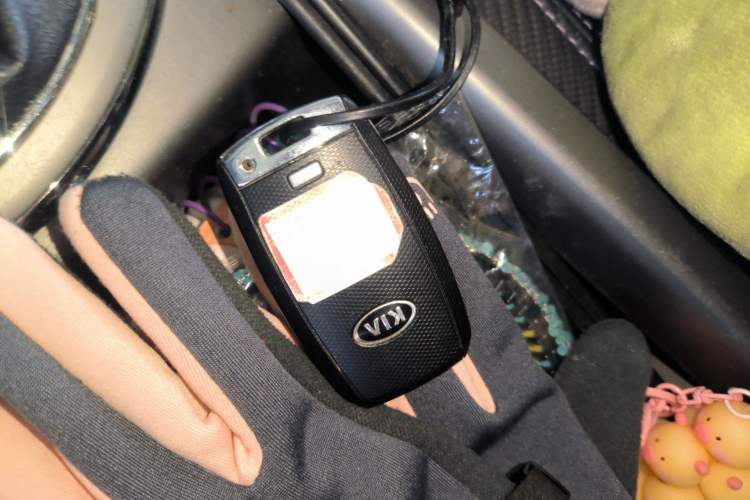 Used Kia Sportage R 2015 2.0L Automatic Two-Wheel Drive DLX Model
