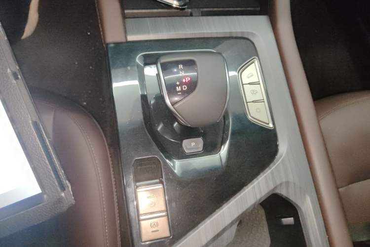 Used JETOUR X90 PLUS 2024 1.6TD DCT Villa PRO 7-Seater
