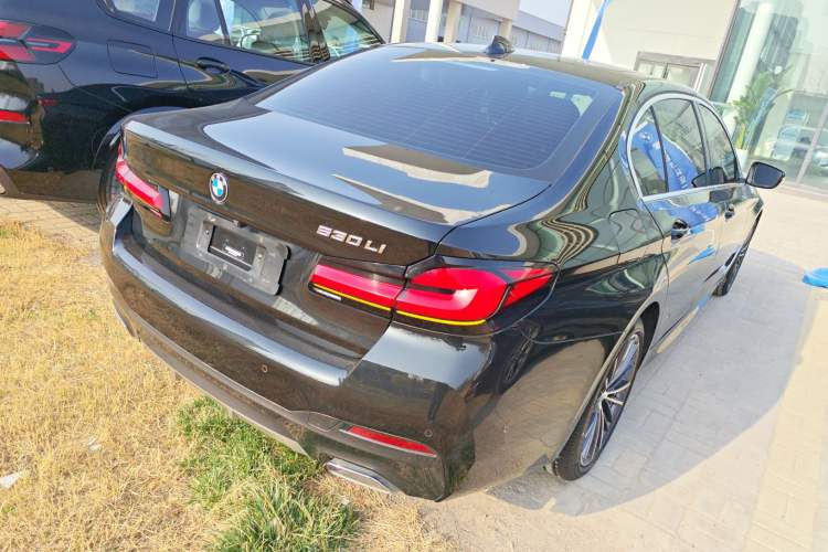 Used BMW 5 Series 2022 Restyled 530Li Leading Edition M Sport Package