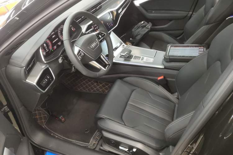 Used Audi A6L 2025 Revised 40 TFSI Luxury Dynamic Edition
