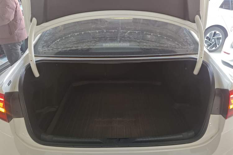 Used Volkswagen Lamando 2021 230TSI DSG Fashion Edition