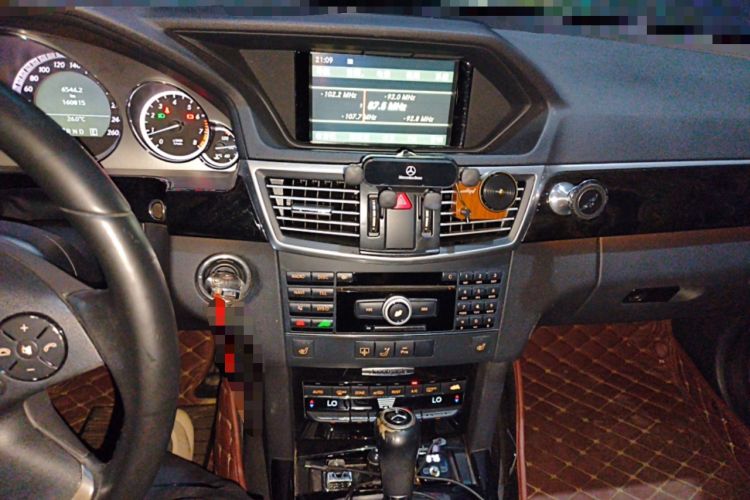 Used Mercedes-Benz E-Class 2011 E 260 L CGI Fashion Model