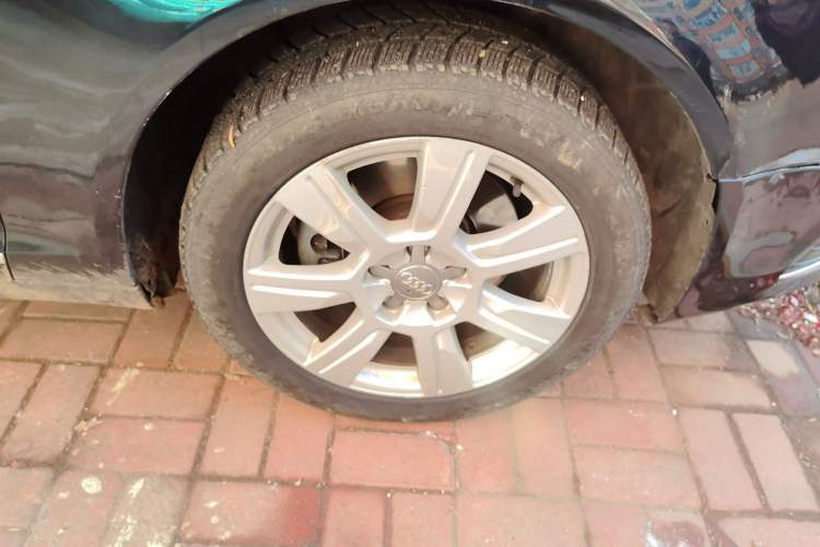 Used Audi A6L 2011 2.4L Luxury Edition
