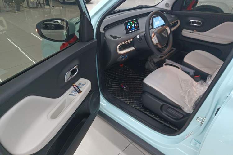 Used Cowin October 2026 Model Mate 305km Guoxuan Surfing Waves Edition
