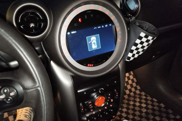 Used MINI Countryman 2011 1.6L COOPER Fun
