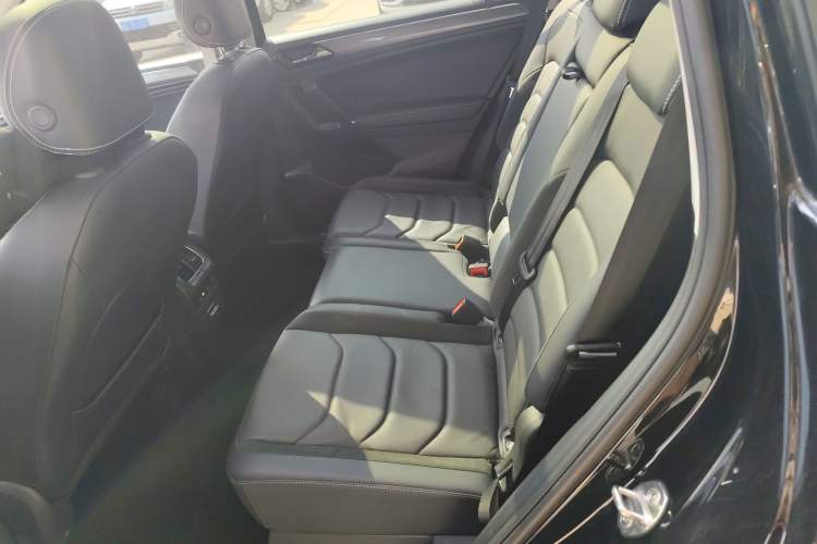 Used Volkswagen Tiguan L 2021 330TSI Automatic Two-Wheel Drive R-Line Enhanced Edition