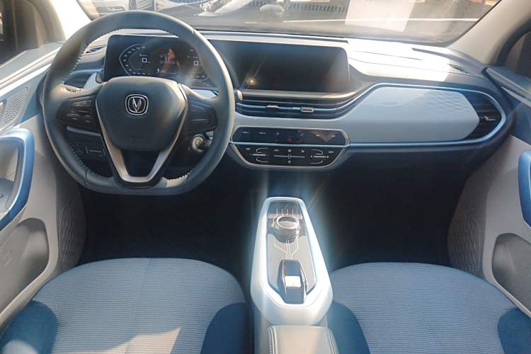 Used Oshan Benni E-Star 2020 Heart Edition Lithium Iron Phosphate (31.95 kWh)