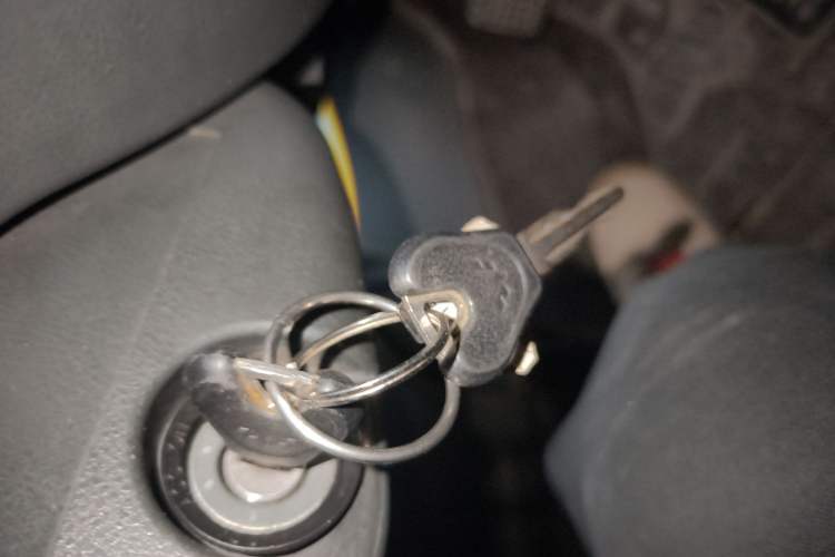 Used Wuling Zhiguang 2010 1.0L Base Version