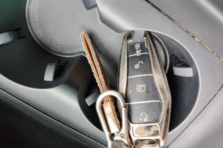 Used BYD Destroyer 05 2024 HONOR Edition DM-i 55KM Luxury Model Vehicle Key