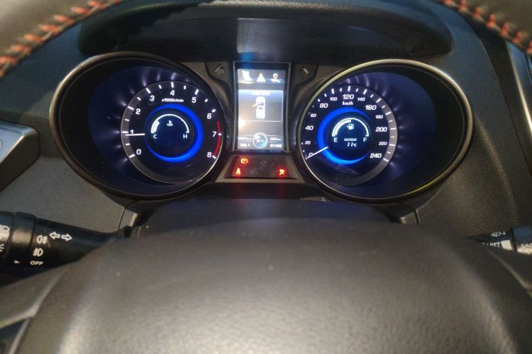 Used Changan CS75 2014 2.0L Manual Luxury Version China IV Standard