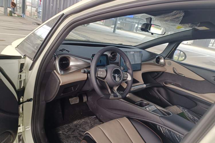 Used BYD Dolphin 2025 420km Free Edition
