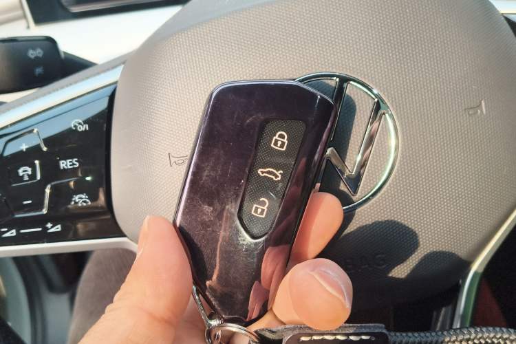 Used Volkswagen Lamando 2024 Lavida L 280TSI DSG Cool & Spicy Edition