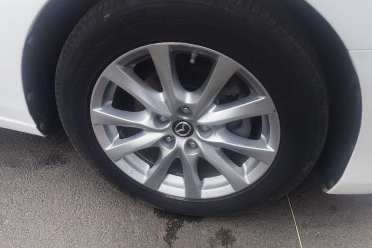 Used Mazda Atenza 2017 2.0L Blue Sky Luxury Edition