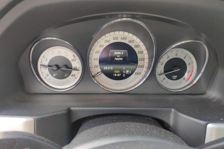 Used Mercedes-Benz GLK-Class 2014 GLK 260 4MATIC Dynamic Model Instrument Cluster