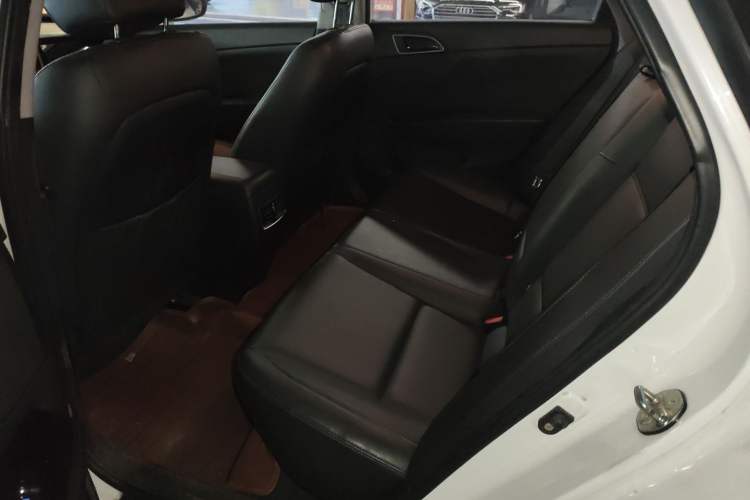 Used Hyundai Mistra 2014 1.8L Automatic Smart GLS Left Rear Seat