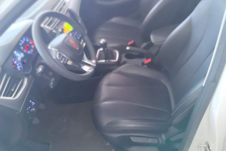 Used Roewe i5 2020 1.5L Manual 4G Connect Leehao Flagship Edition
