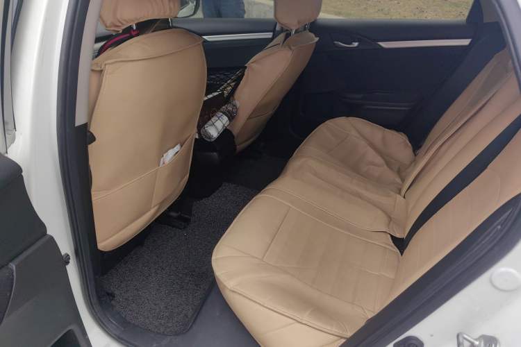 Used Honda Civic 2016 220TURBO CVT Luxury Edition
