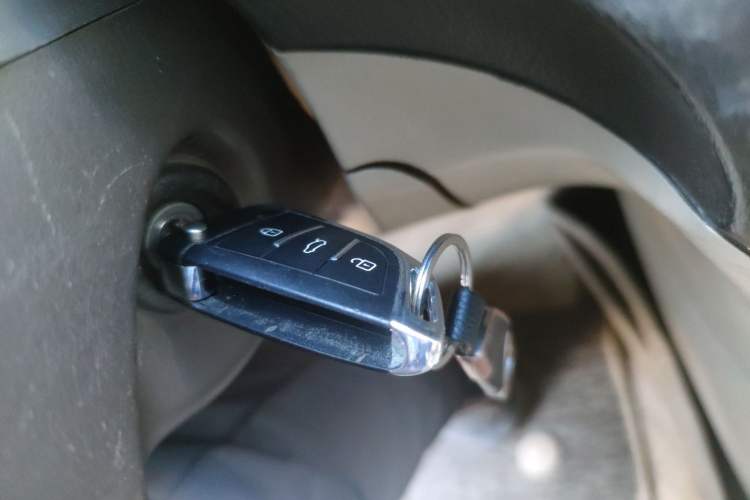 Used Haima Puxima 2014 1.6L Manual 7-Seater Discovery Edition