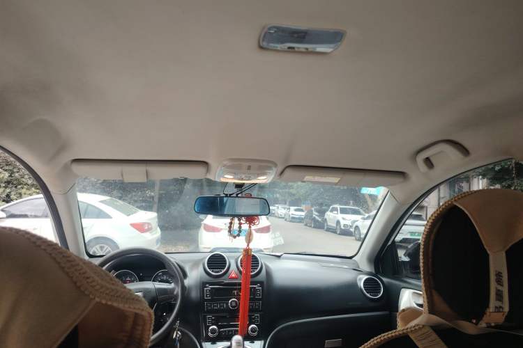 Used Haval H6 2016 Upgraded Model 1.5T Manual Two-Wheel Drive Value Edition