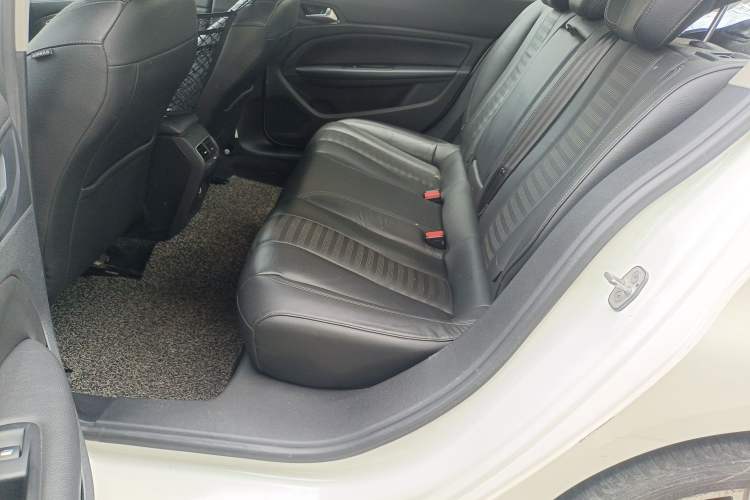 Used Peugeot 408 2014 1.6T Automatic Prestige Edition Left Rear Seat