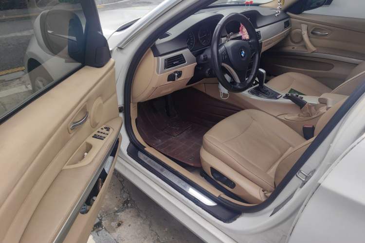 Used BMW 3 Series 2010 320i Sport Edition
