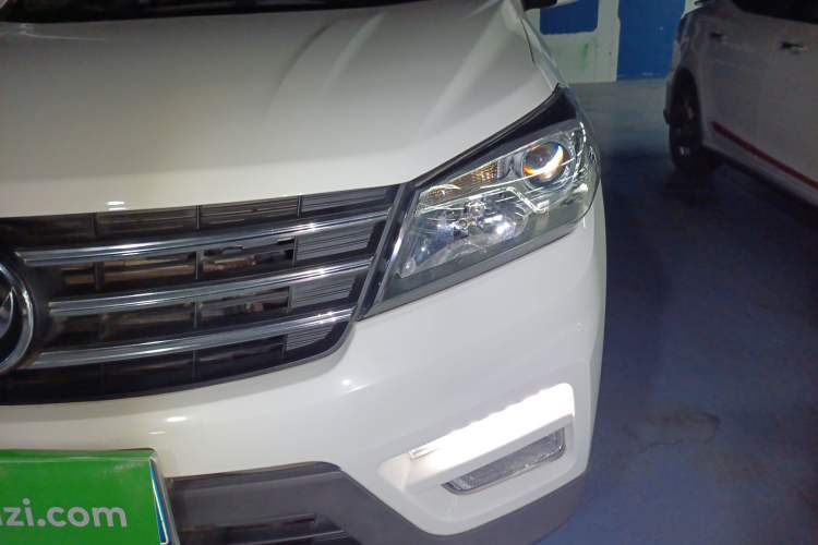 Used Dongfeng Fengon S560 2019 1.8L CVT Elite Model