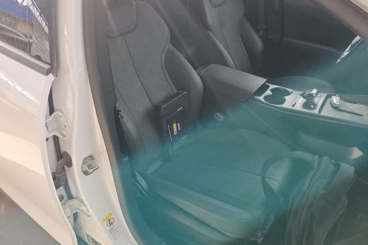 Used BYD Qin PLUS 2025 DM-i Smart Drive 55KM Leading Model