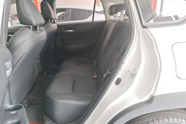 Used Toyota FRONTLANDER 2022 2.0L CVT Luxury Edition