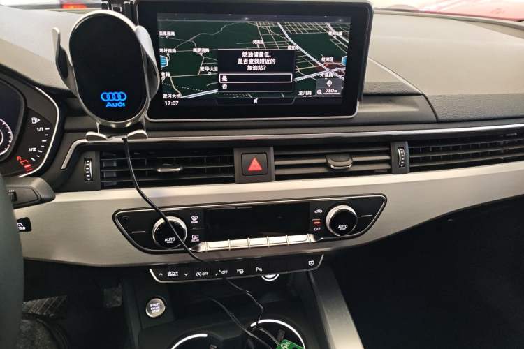 Used Audi A4L 2019 40 TFSI Fashion Version China V