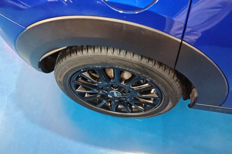 Used MINI MINI 2019 1.5T COOPER Classic Edition Five-Door Version
