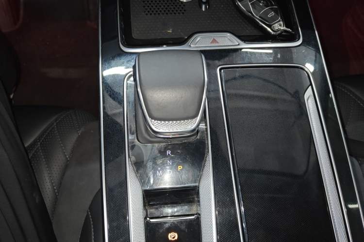 Used Hongqi HS5 2023 2.0T Qixiang Pro Edition