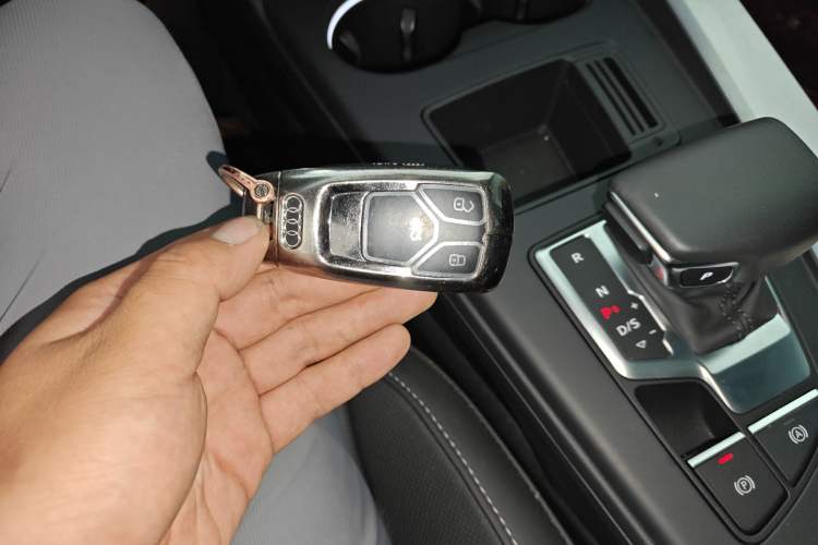 Used Audi A4L 2024 40 TFSI Fashion Dynamic Model