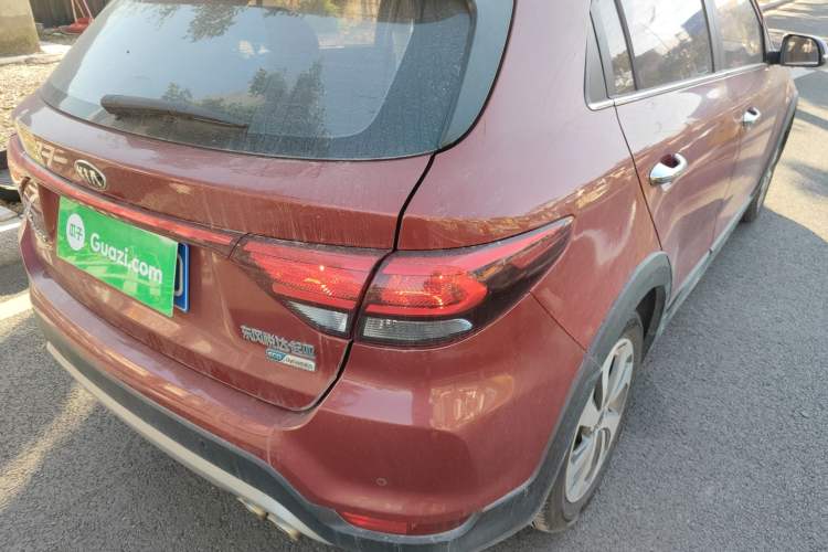 Used Kia KX Cross 2017 1.4L AT GLS
