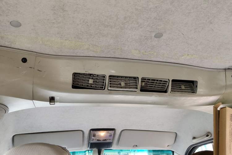 Used Jinbei Hiace X30 2018 1.3L Comfort Model DLCG12 Headliner