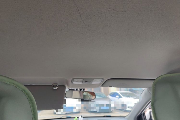 Used Hyundai Verna (older generation) 2016 1.4L Automatic Smart GLS Headliner